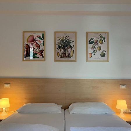 Appartamenti Baia Azzurra 6. Torbole Sul Garda Exterior foto